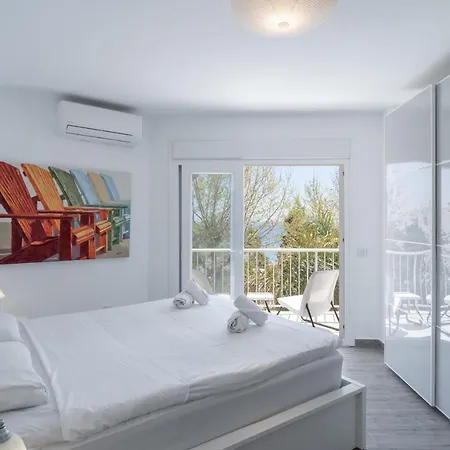 Delfin 1º3 Seaview Quartet Casasol * 네르하